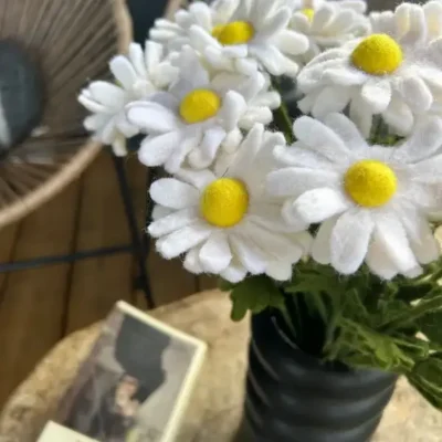 marguerite fleur en feutrine new heidi